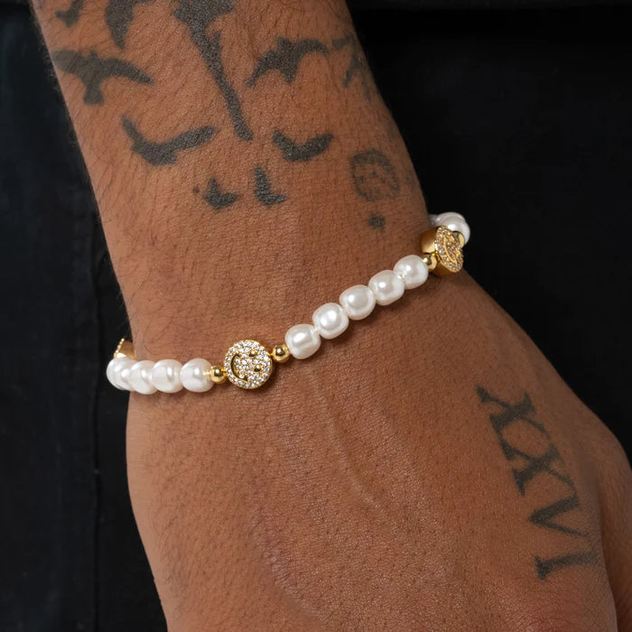 5MM ICED SMILEY FACE PEARL BRACELET - GOLD