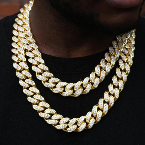 BOX CLASP ICED CUBAN LINK CHAIN 19MM