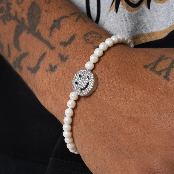 5MM ICED SMILEY FACE MOTIF PEARL BRACELET