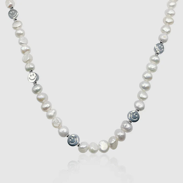 SMILEY REAL PEARL NECKLACE (SILVER)