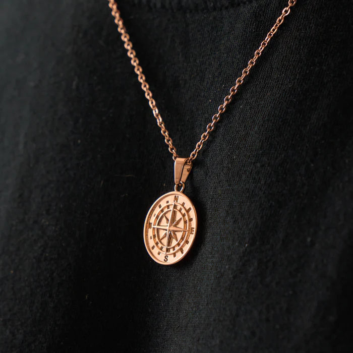 COMPASS PENDANT (ROSE GOLD)