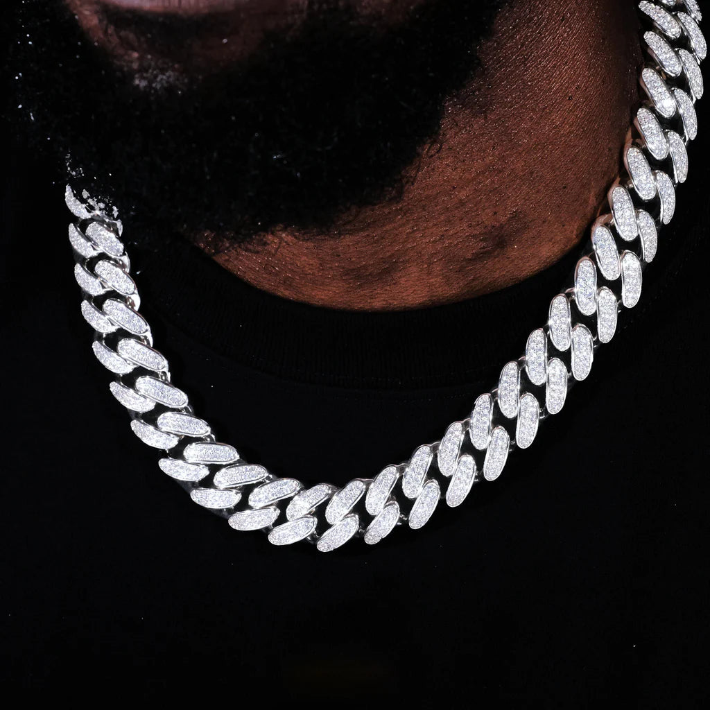 ICED CUBAN LINK CHOKER IN WHITE GOLD 19MM