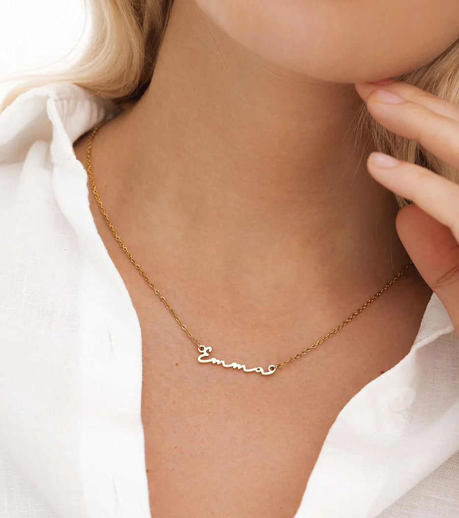 Signature Name Necklace (Gold)