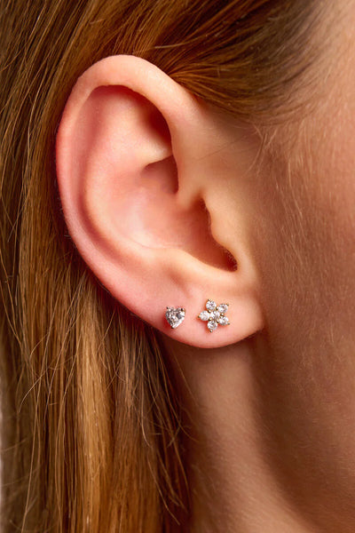 Dainty Flower Stud Earrings