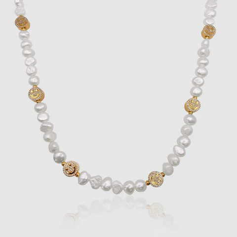 ICED SMILEY REAL PEARL NECKLACE (GOLD)