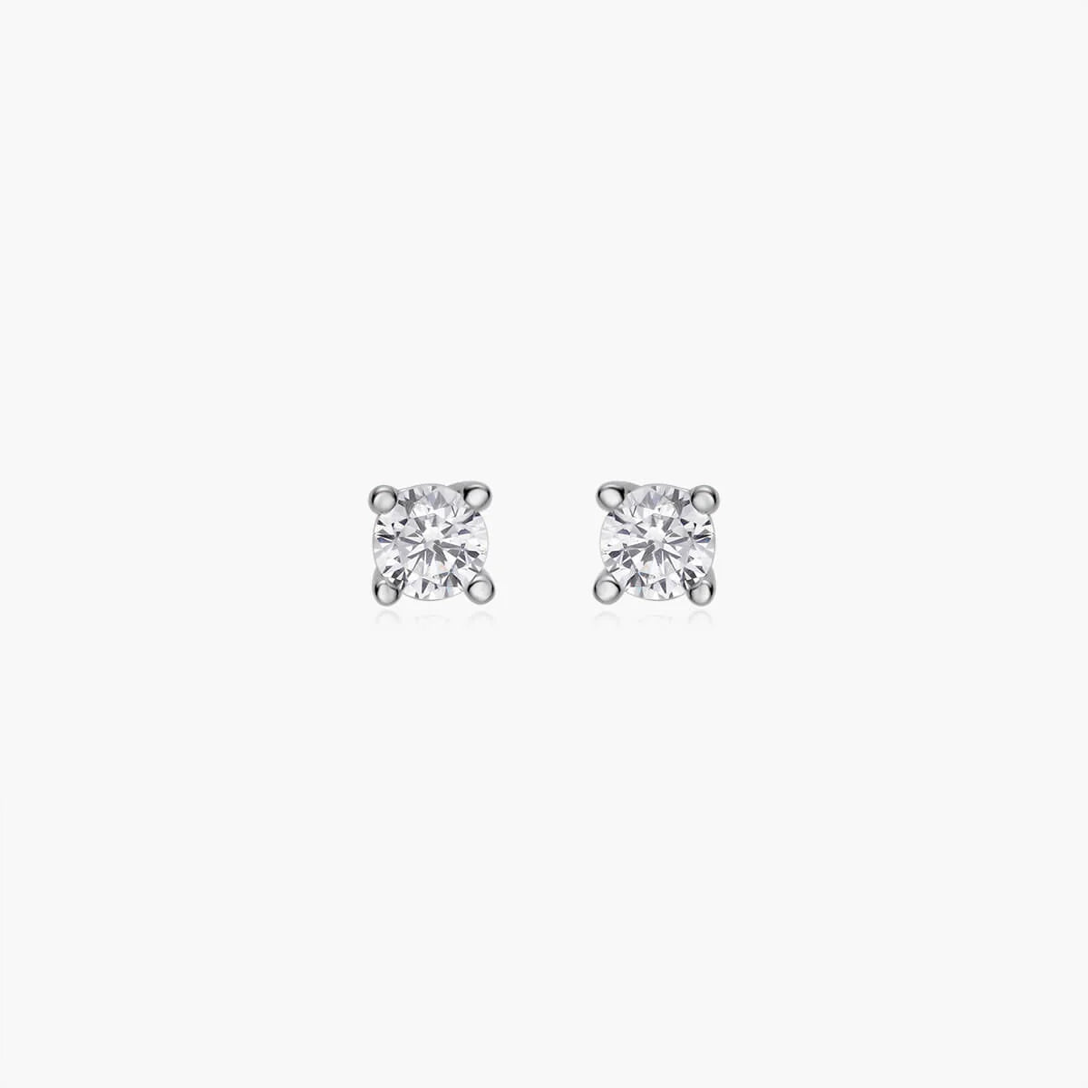 Dainty Round Stud Earrings