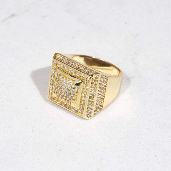 SQUARE PAVED RING - GOLD