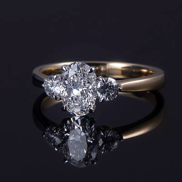 18k Gold Cluster Diamond Engagement Ring