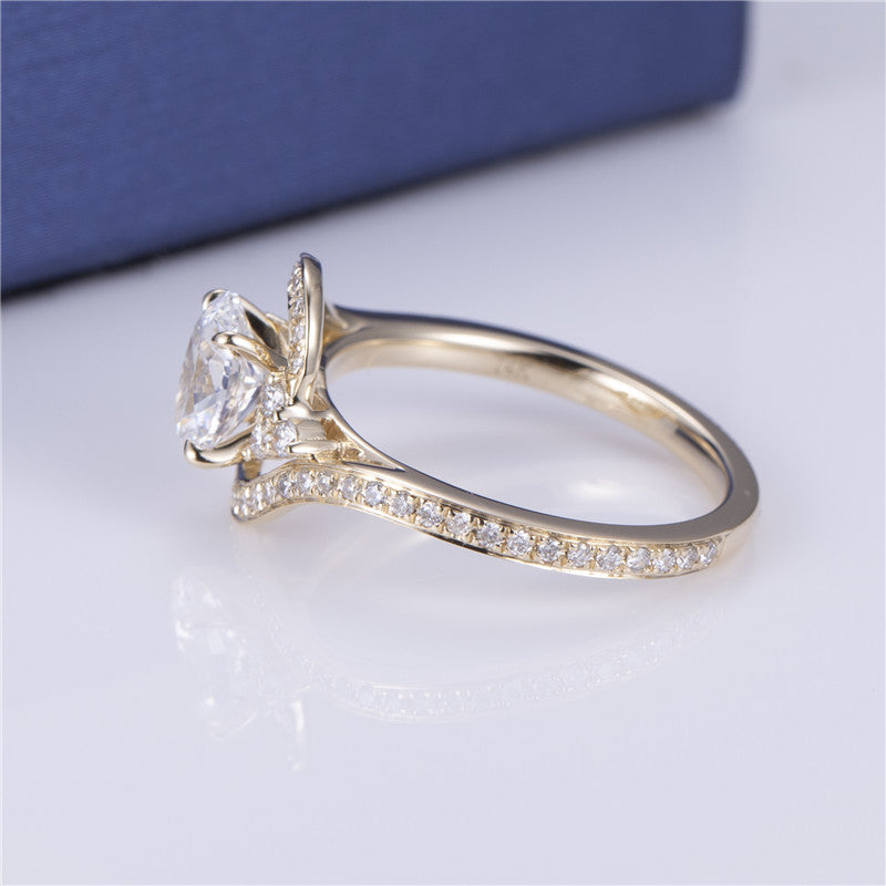 14k Yellow Gold Oval Engagement Diamond Ring