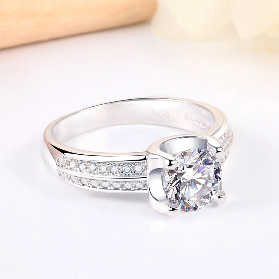 Solid Silver 925 Round Cut Zircon Ring