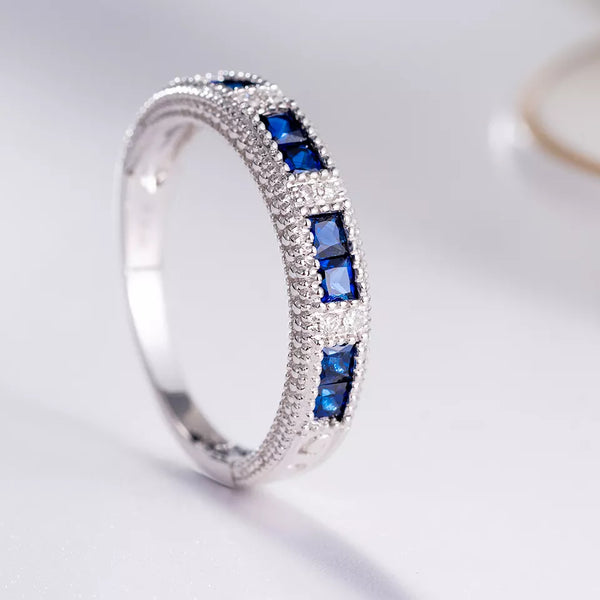 Classic Natural Blue Sapphire Gemstone Diamond 18K Gold Ring