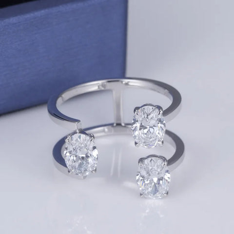 Round Cut Diamond Ring Set