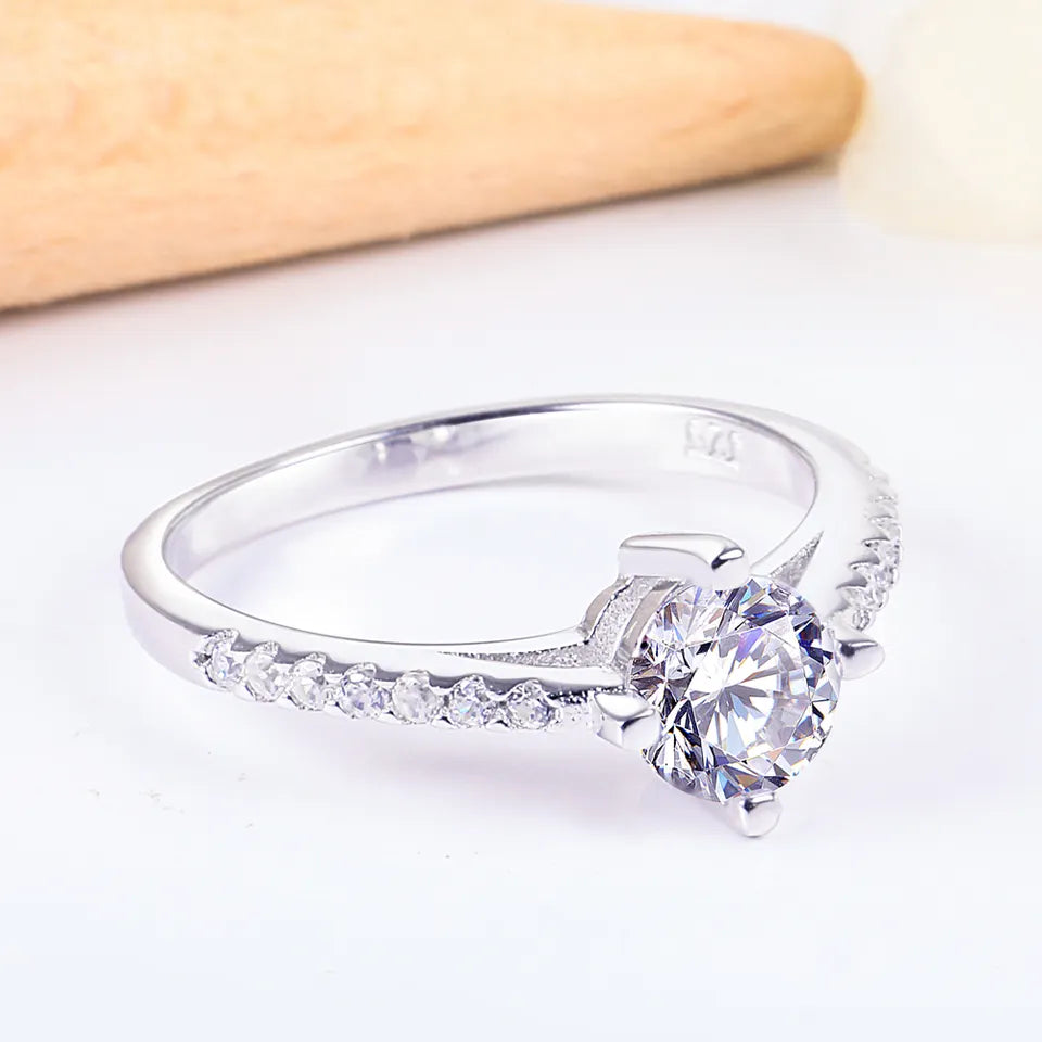 925 Silver Zircon 4 Prong Ring