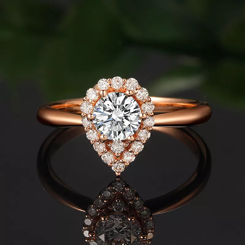 18k Gold Pear Halo Lab Grown Diamond Engagement Ring