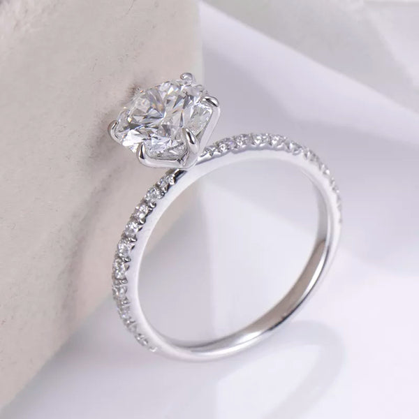 1Ct Round Lab Diamond Engagement Ring 18k Gold