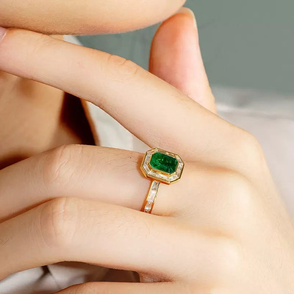 Natural Emerald White Diamond 18k Solid Gold Ring