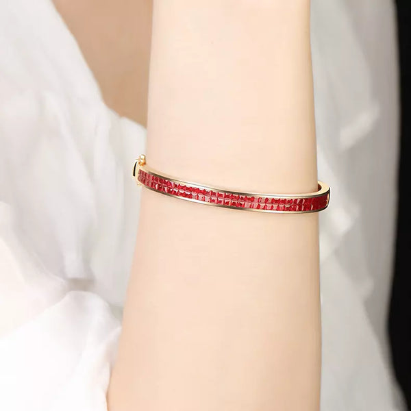 Natural Ruby 18k Gold Bangle Bracelet