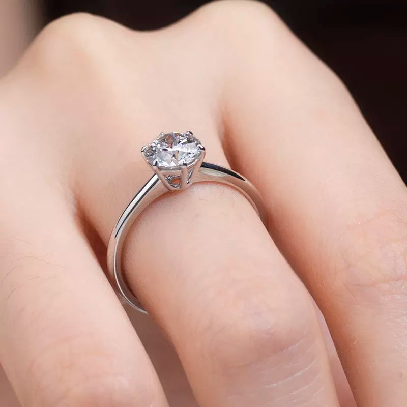 PT950 1ct Round Diamond Classic Engagement Ring