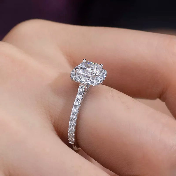 Cushion Cut Diamond Engagement Ring