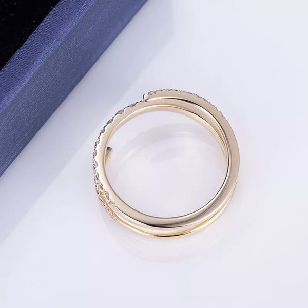 14k Gold Elegance Spiral Diamond Ring