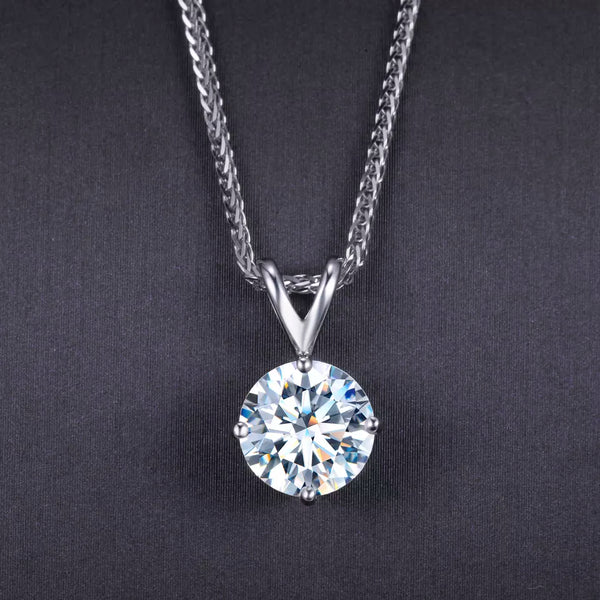 White Gold 3.01CT Diamond Necklace