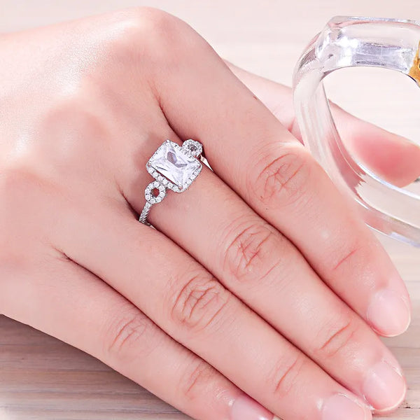 925 Sterling Silver Square Cubic Zirconia Ring