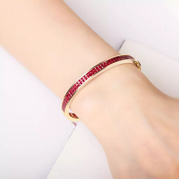 Natural Ruby 18k Gold Bangle Bracelet