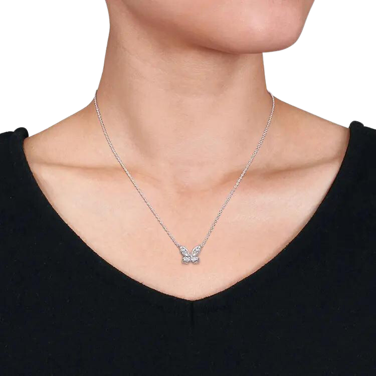 18K White Gold Luxurious Lab Diamond Necklace